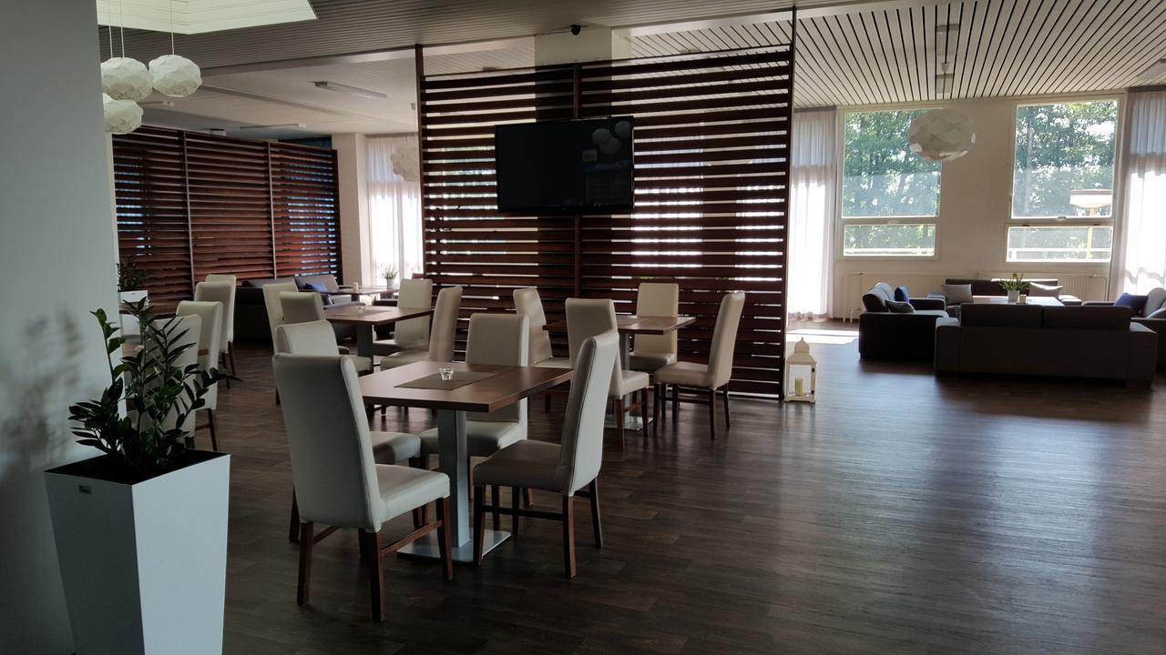 Hotel Banik Nitrianske Rudno ภายนอก รูปภาพ