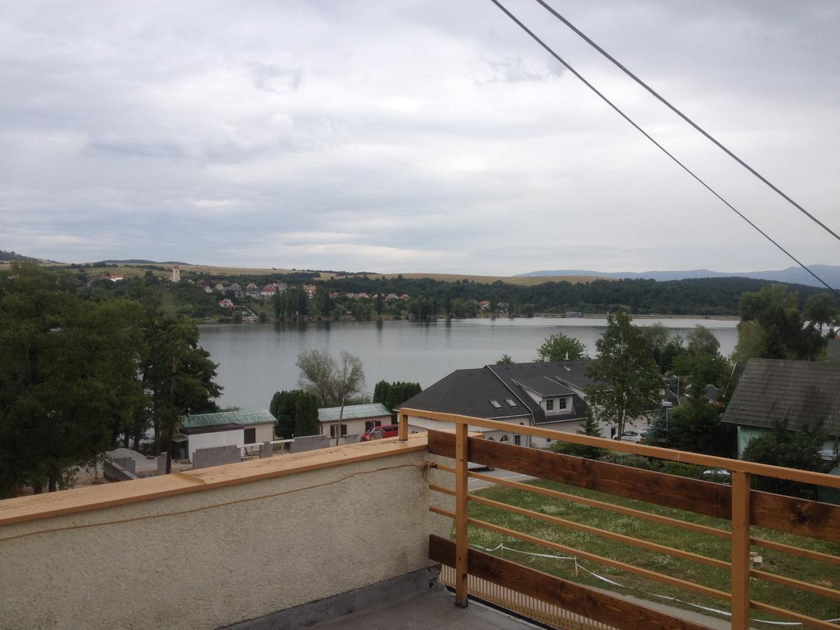 Hotel Banik Nitrianske Rudno ภายนอก รูปภาพ